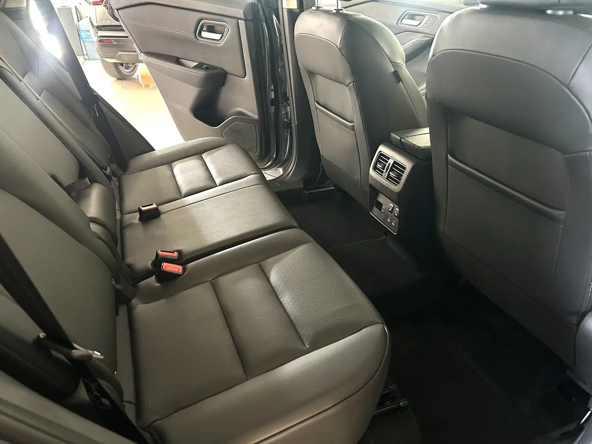 Nissan X-Trail nuova a Ferrara (13)