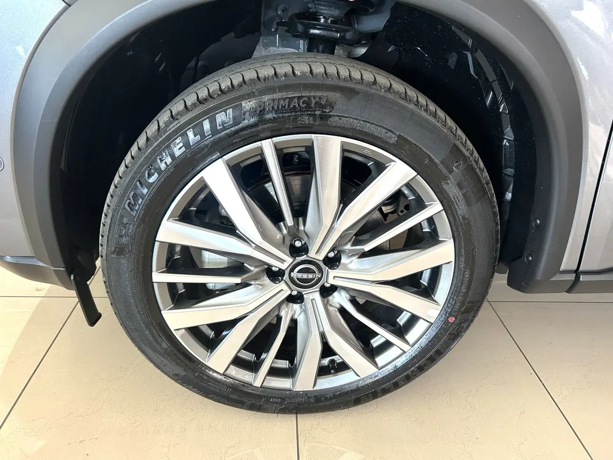 Nissan X-Trail nuova a Ferrara (7)