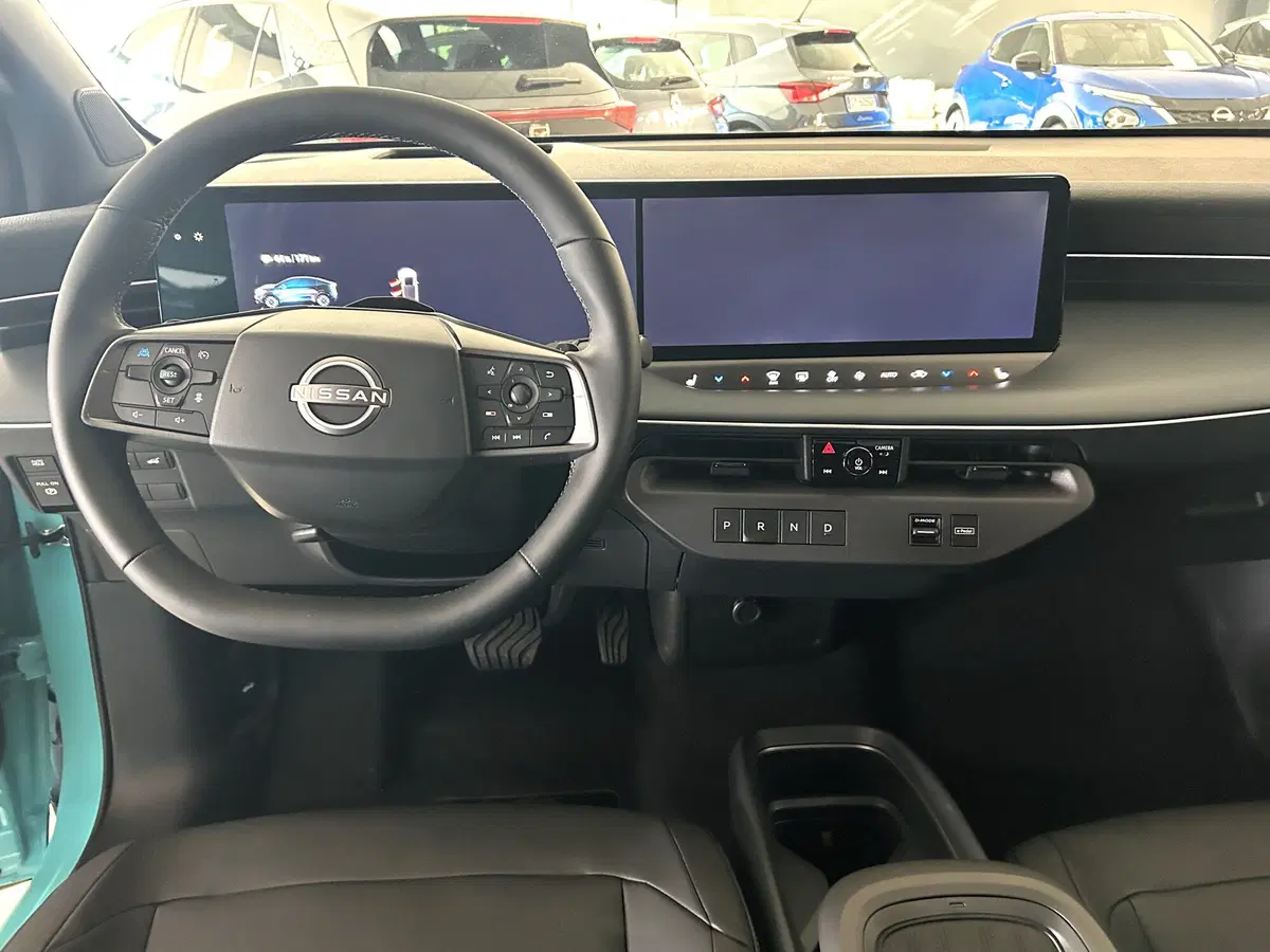 Nissan Leaf nuova a Ferrara (11)