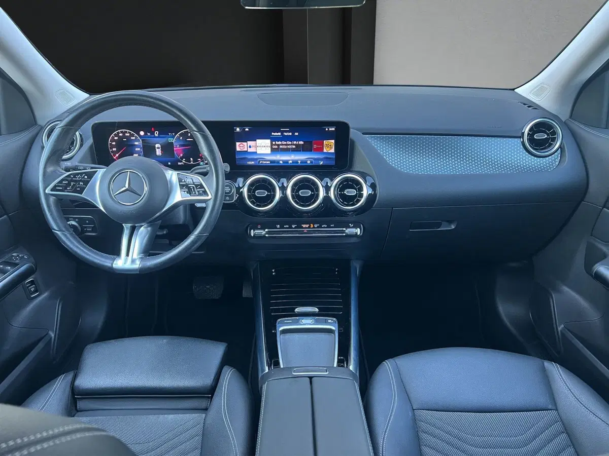 Mercedes-Benz GLA SUV usata a Cosenza (14)