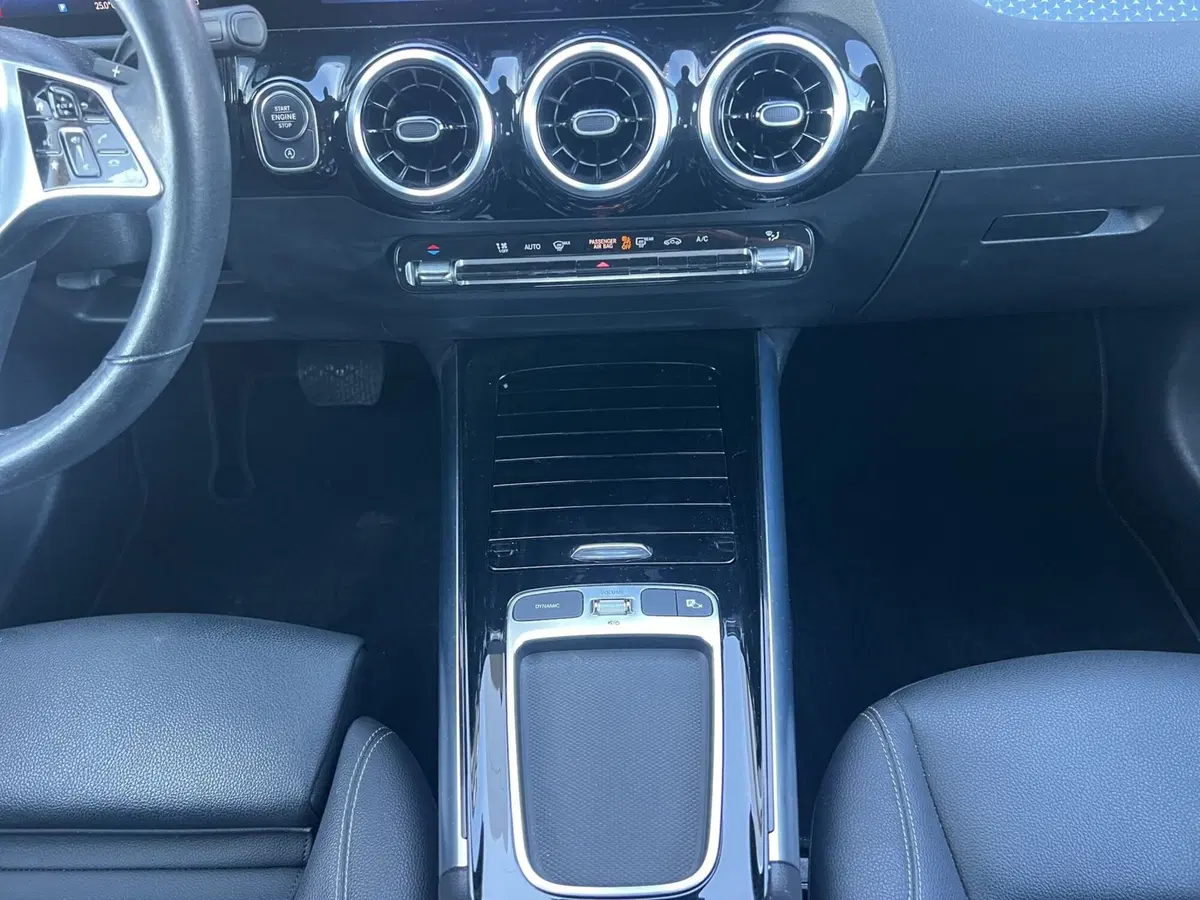 Mercedes-Benz GLA SUV usata a Cosenza (15)