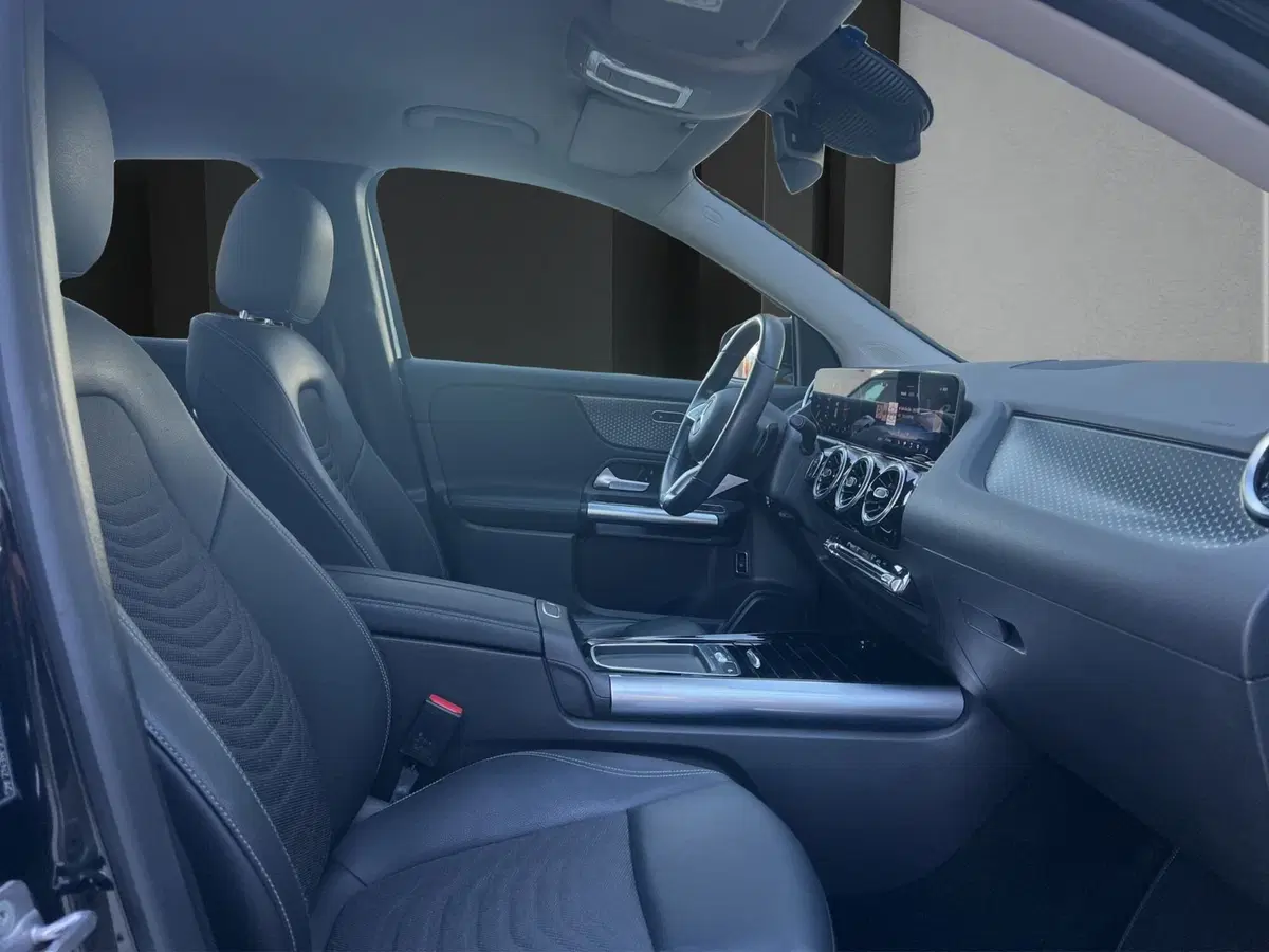 Mercedes-Benz GLA SUV usata a Cosenza (18)