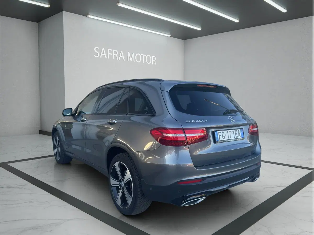 Mercedes-Benz GLC Coupé usata a Cosenza (4)
