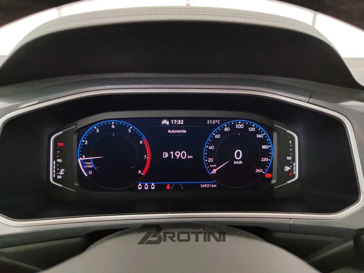 Volkswagen T-Roc usata a Massa-Carrara (12)