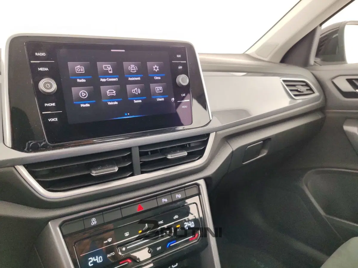 Volkswagen T-Roc usata a Massa-Carrara (13)