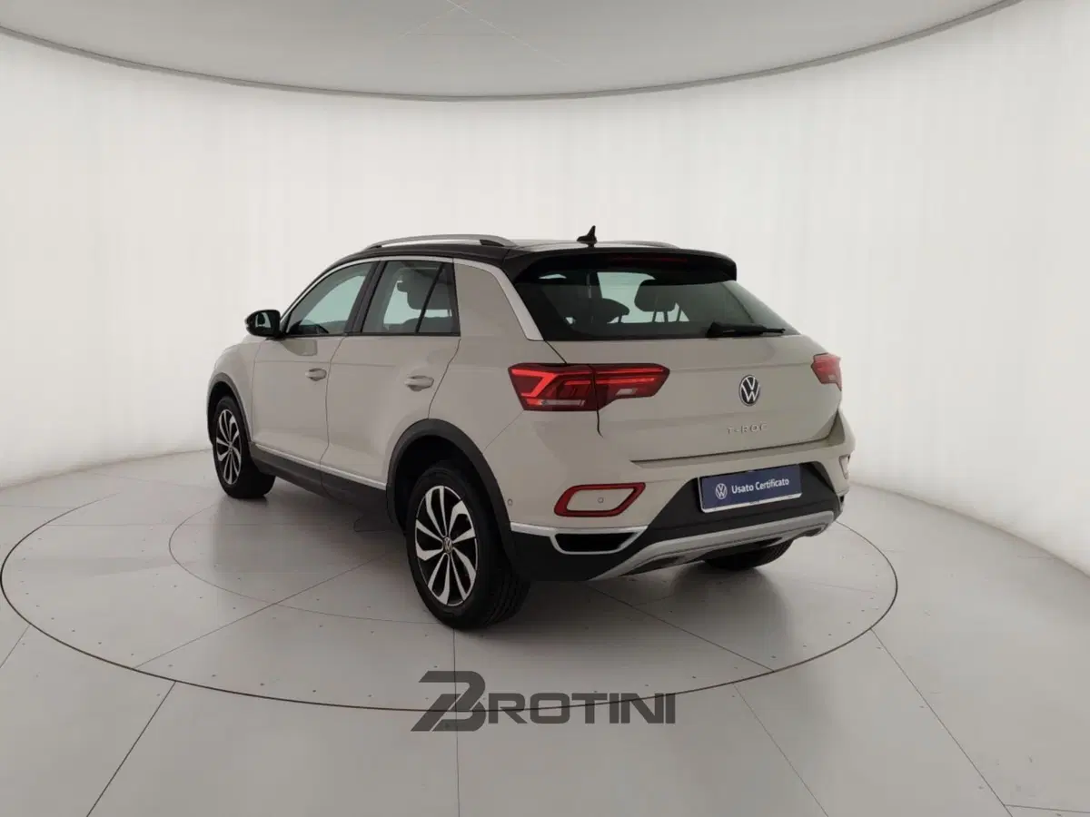 Volkswagen T-Roc usata a Massa-Carrara (2)