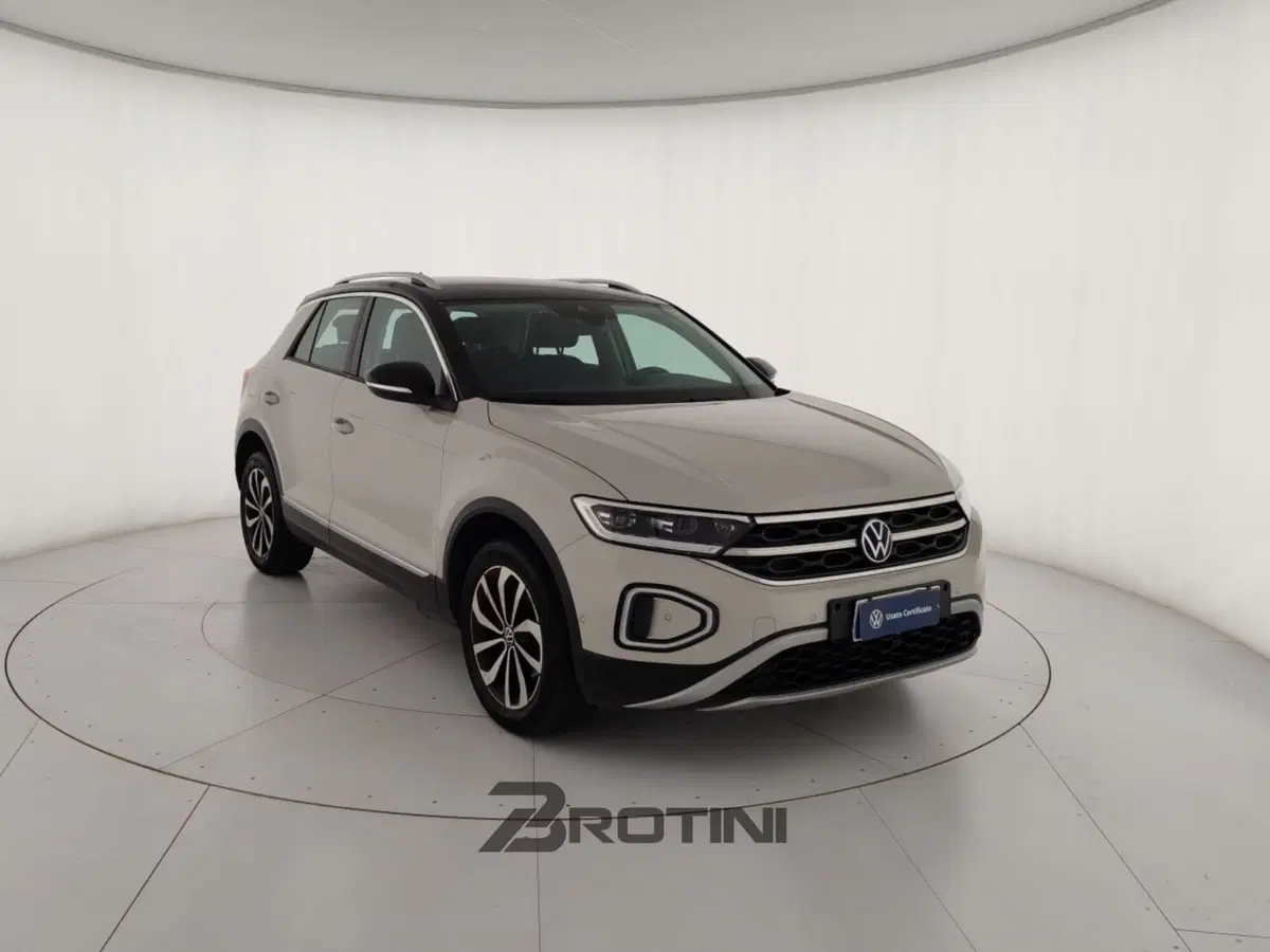 Volkswagen T-Roc usata a Massa-Carrara (3)