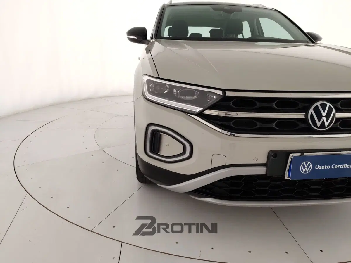 Volkswagen T-Roc usata a Massa-Carrara (4)