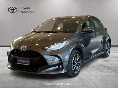 Toyota Yaris 1.5 Hybrid 5 porte Trend del 2021 usata a Perugia