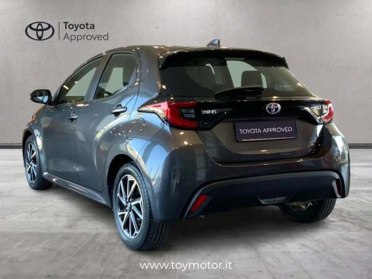 Toyota Yaris usata a Perugia (6)