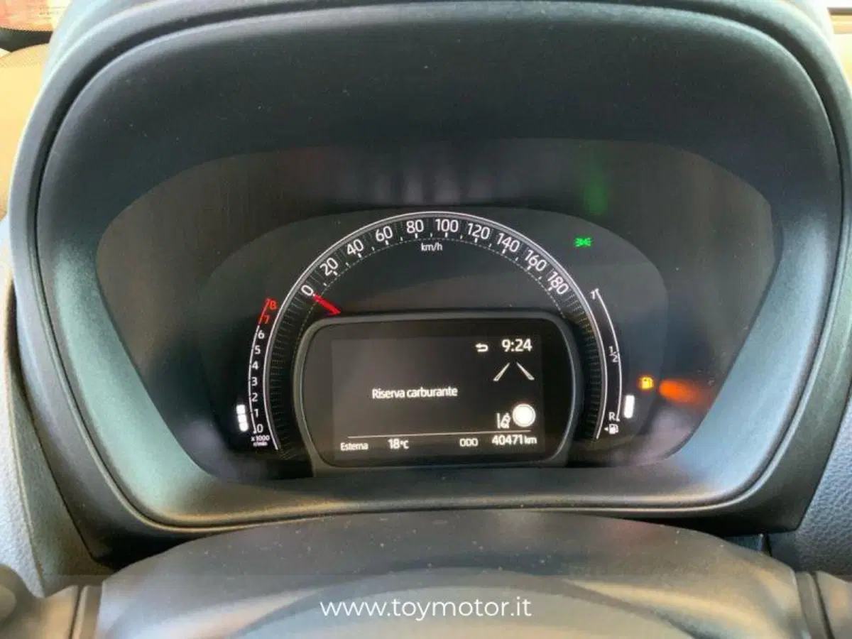 Toyota Aygo X usata a Perugia (10)