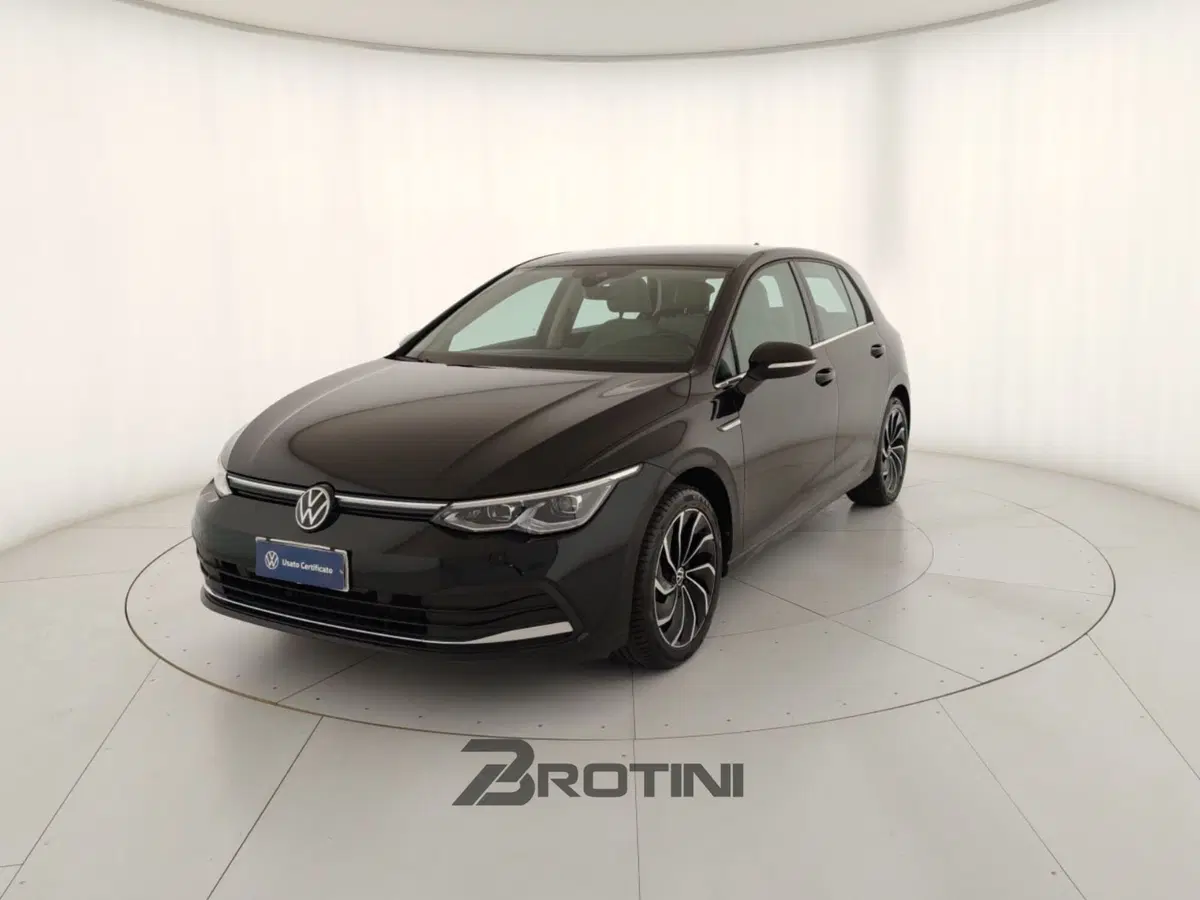 Volkswagen Golf usata a Massa-Carrara