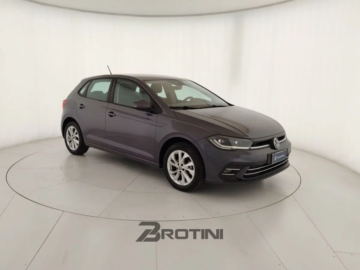 Volkswagen Polo usata a Massa-Carrara (4)