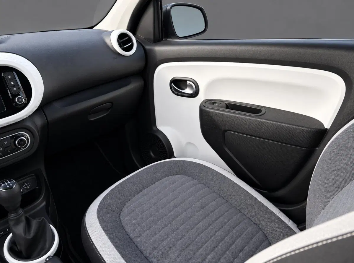 Renault Twingo usata a Rimini (10)