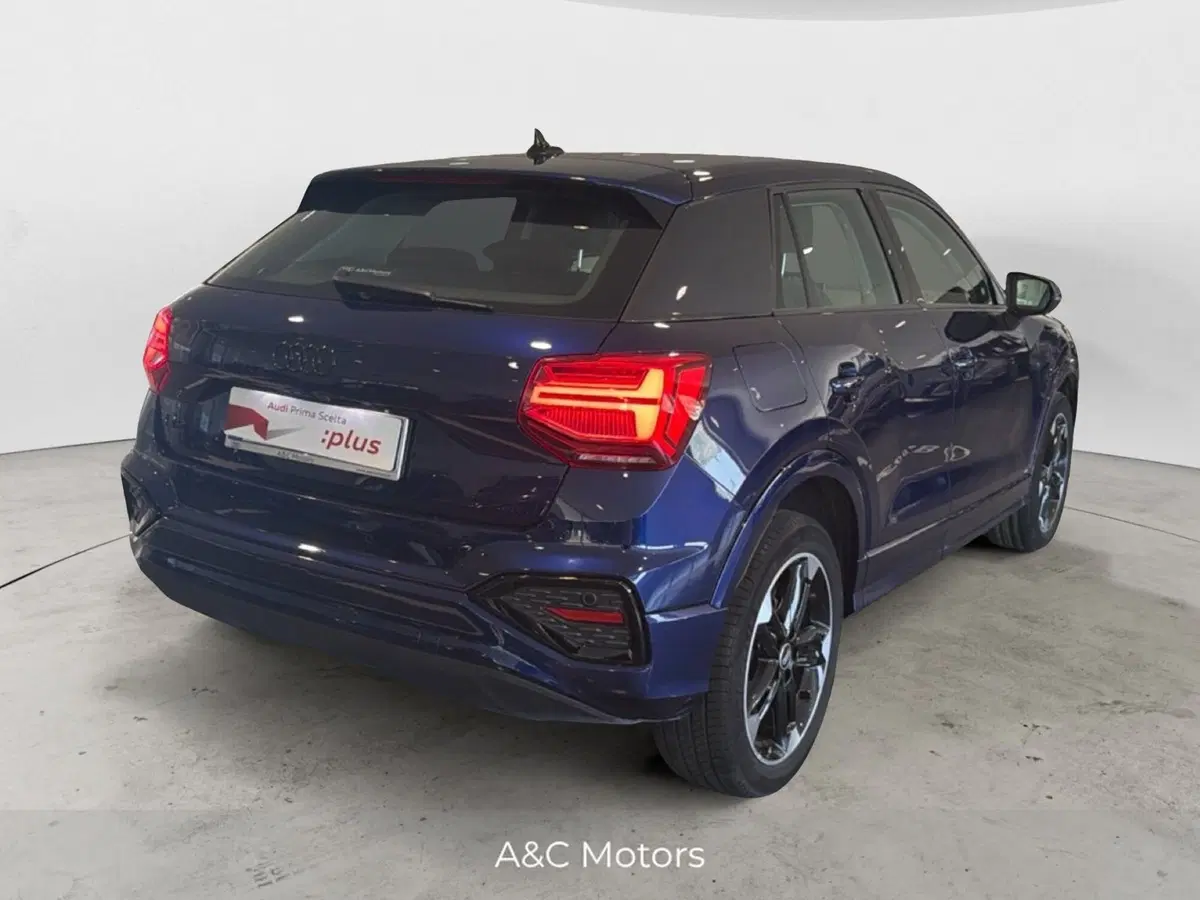 Audi Q2 usata a Napoli (3)