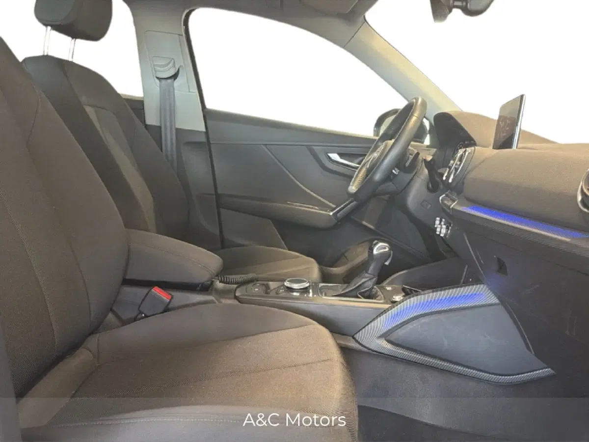 Audi Q2 usata a Napoli (8)