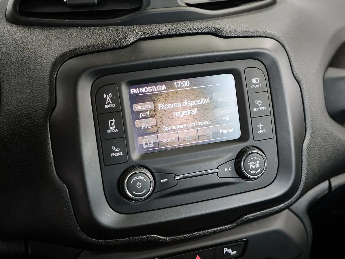 Jeep Renegade usata a Prato (12)
