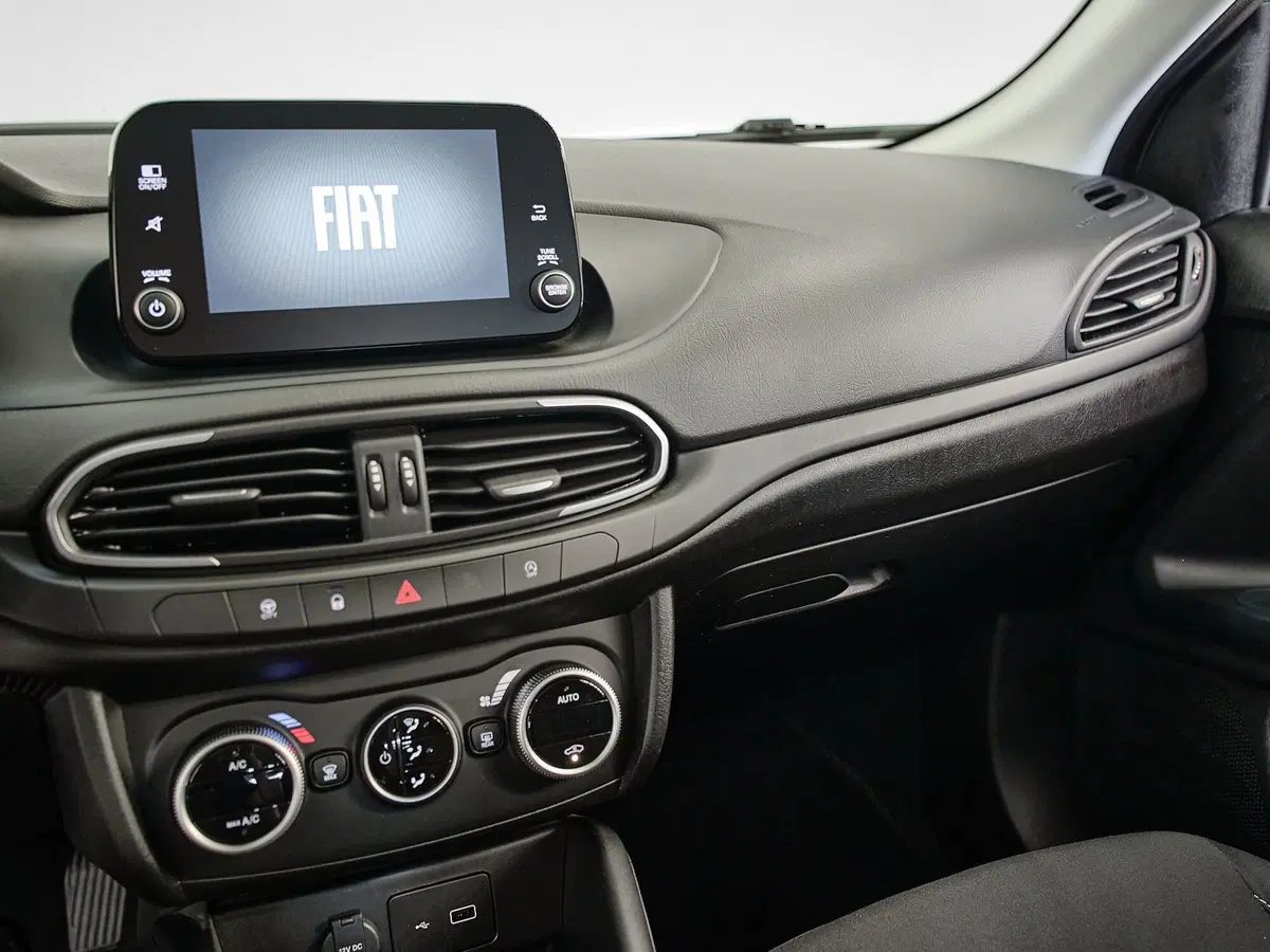 Fiat Tipo usata a Prato (14)