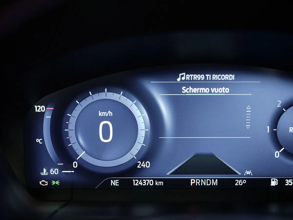 Ford Kuga usata a Prato (12)
