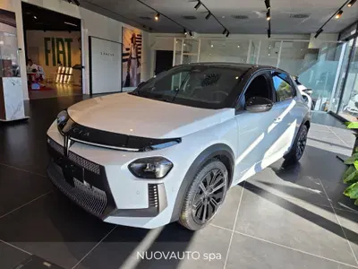 Lancia Ypsilon 1.2 mhev HF Line 110cv e-dct nuova a Terranuova Bracciolini