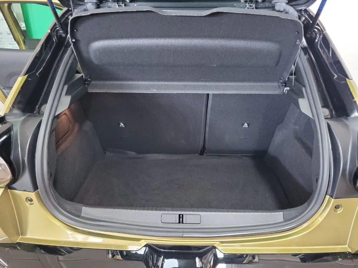 Lancia Ypsilon usata a Arezzo (10)