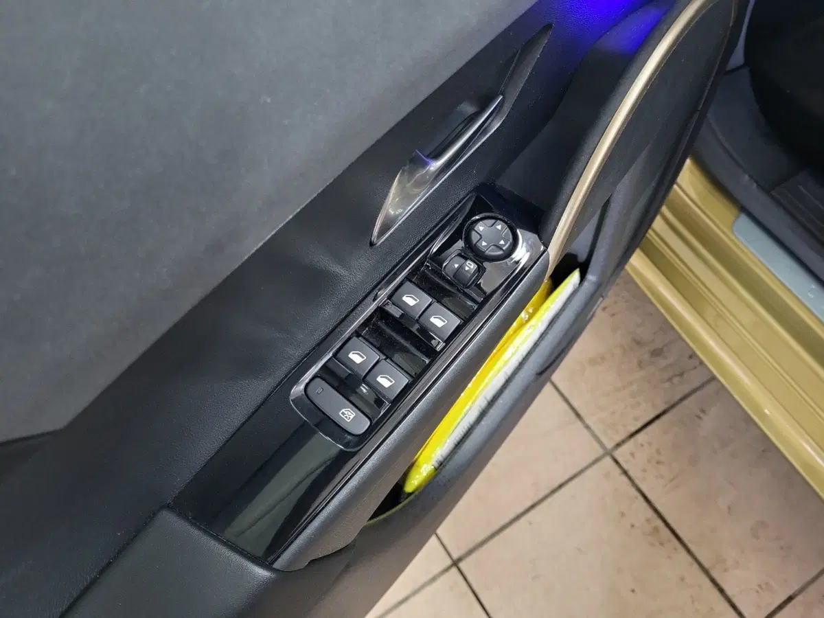 Lancia Ypsilon usata a Arezzo (19)