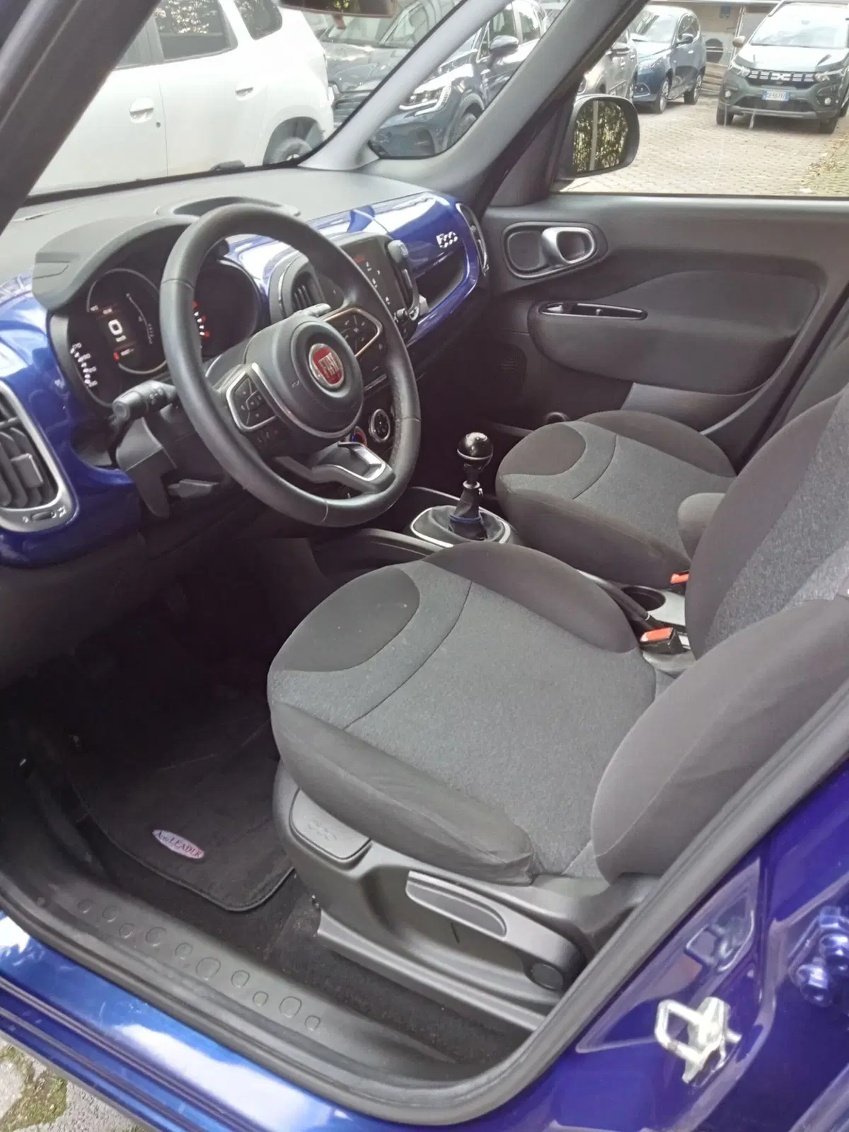 Fiat 500L usata a Firenze (6)