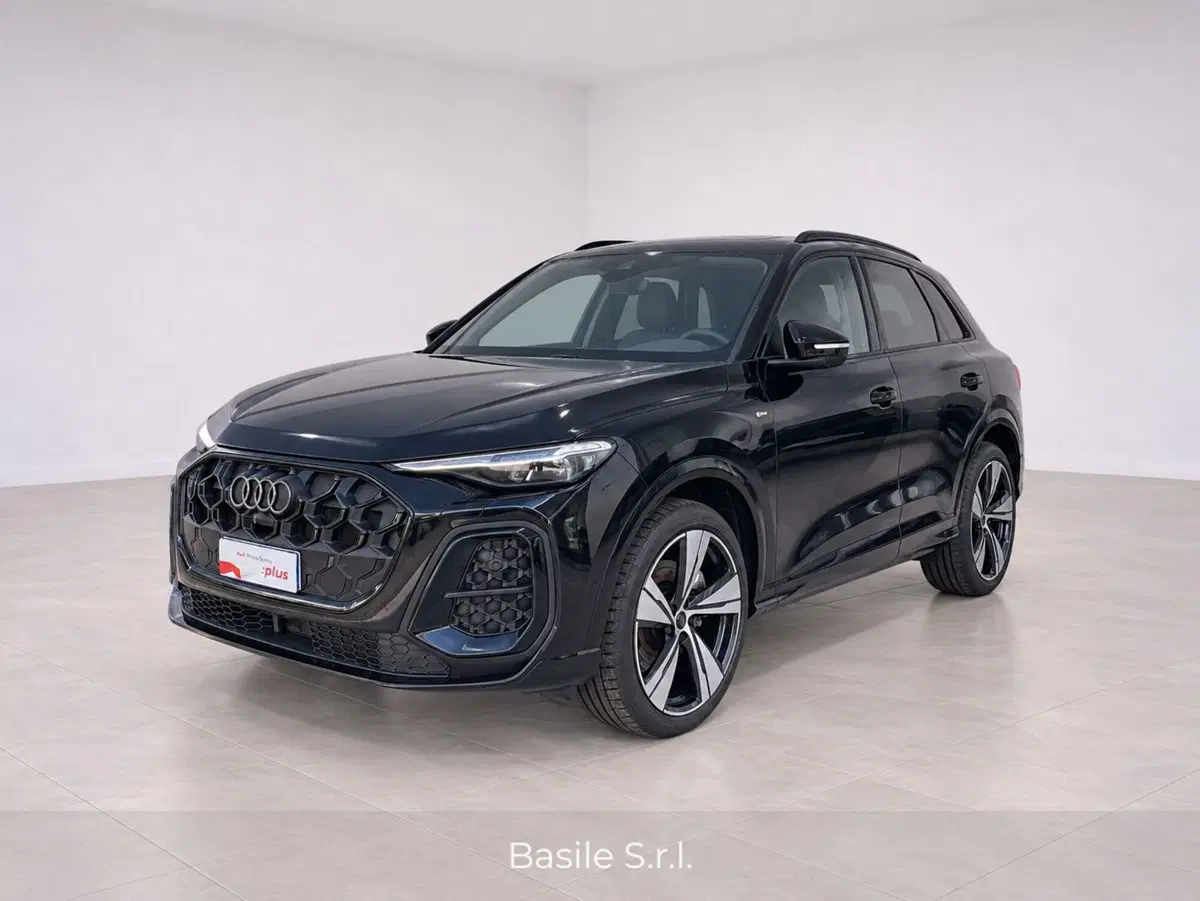 Audi Q5 nuova a Taranto