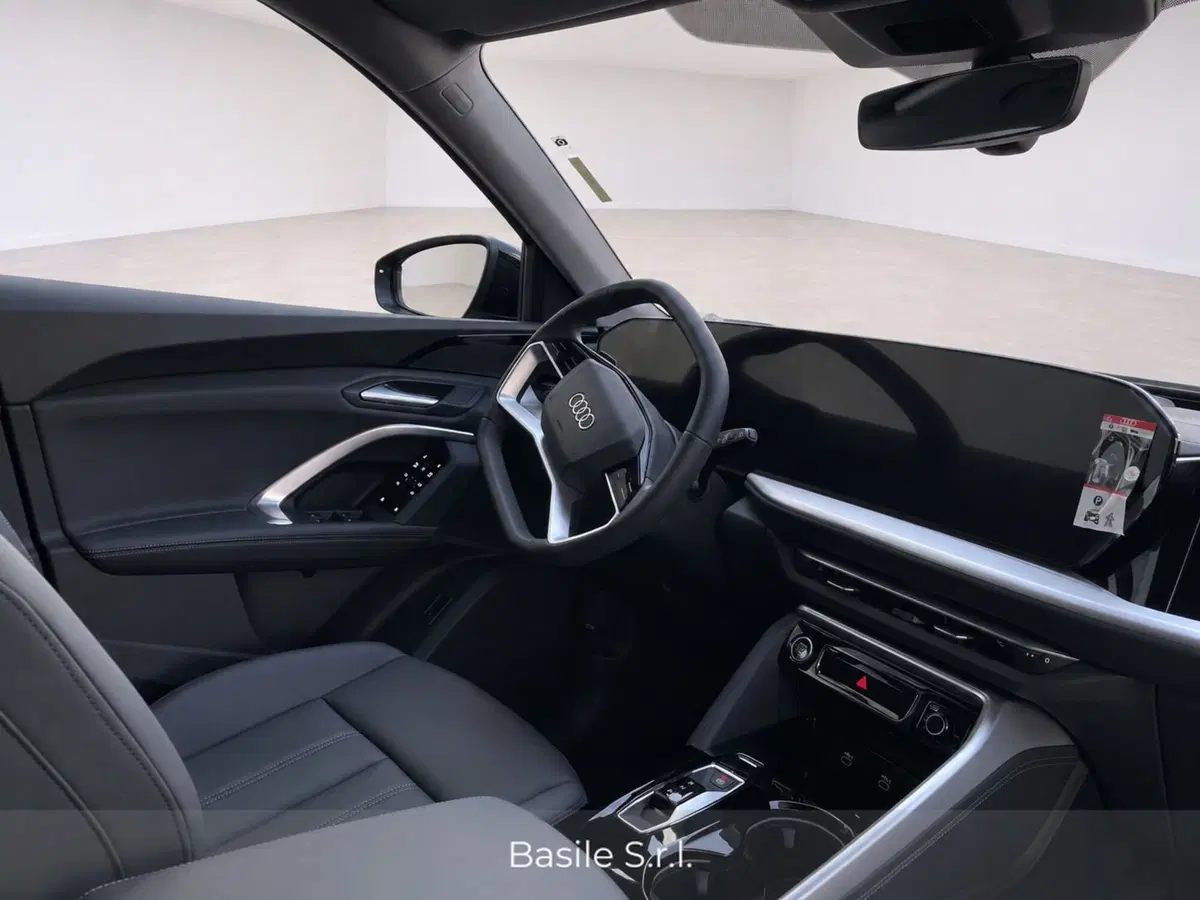 Audi Q5 nuova a Taranto (5)