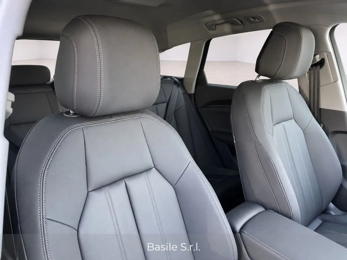 Audi Q5 nuova a Taranto (9)