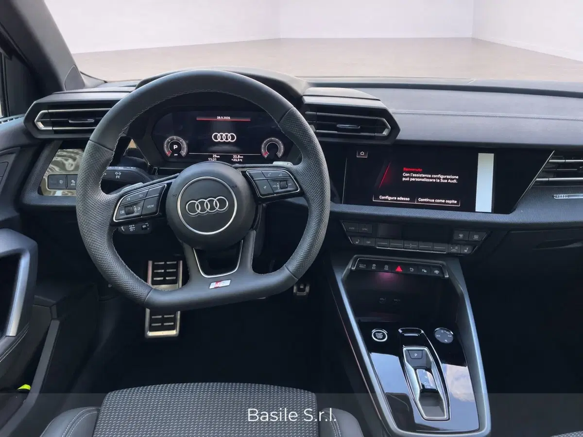 Audi A3 allstreet nuova a Taranto (6)