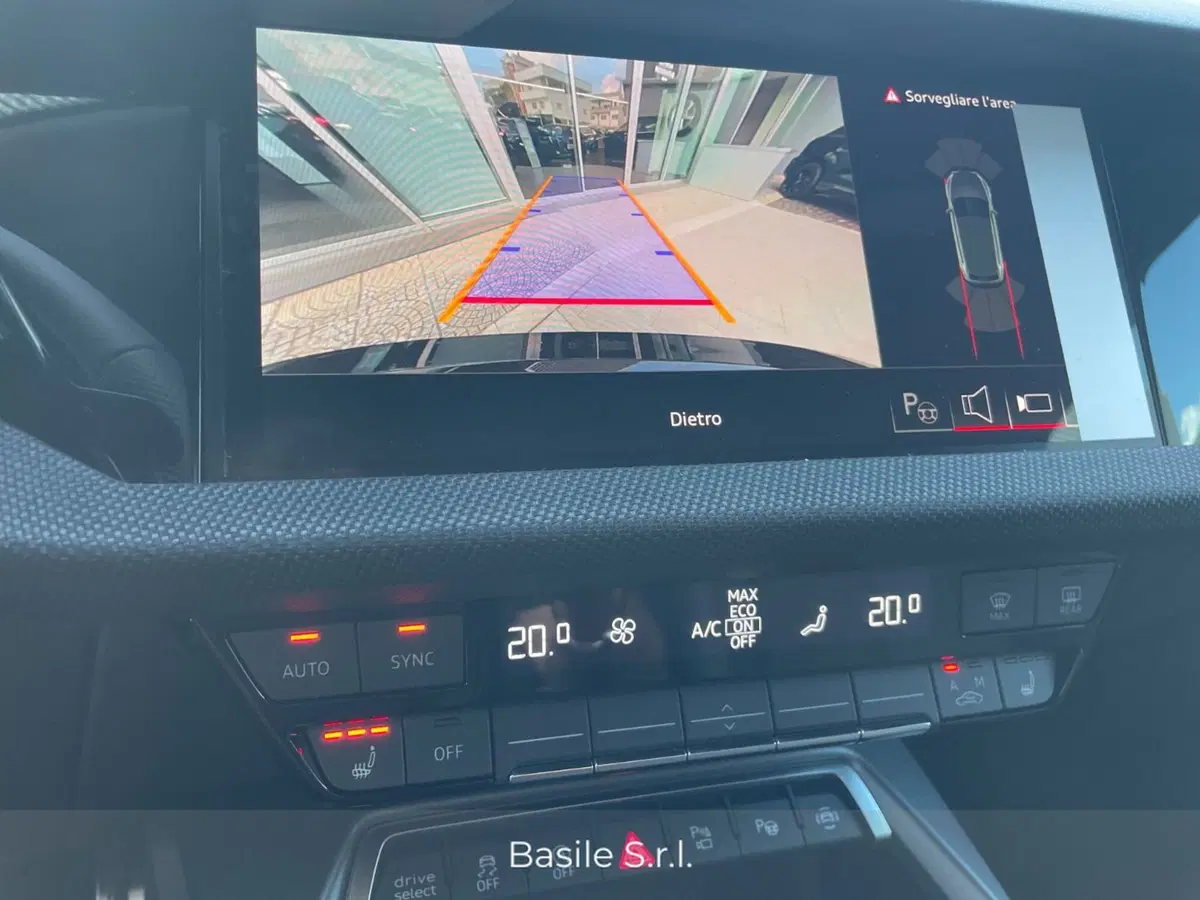 Audi A3 allstreet nuova a Taranto (7)