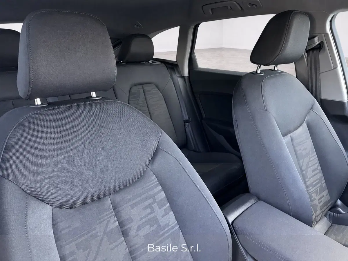 Audi A5 Avant usata a Taranto (8)