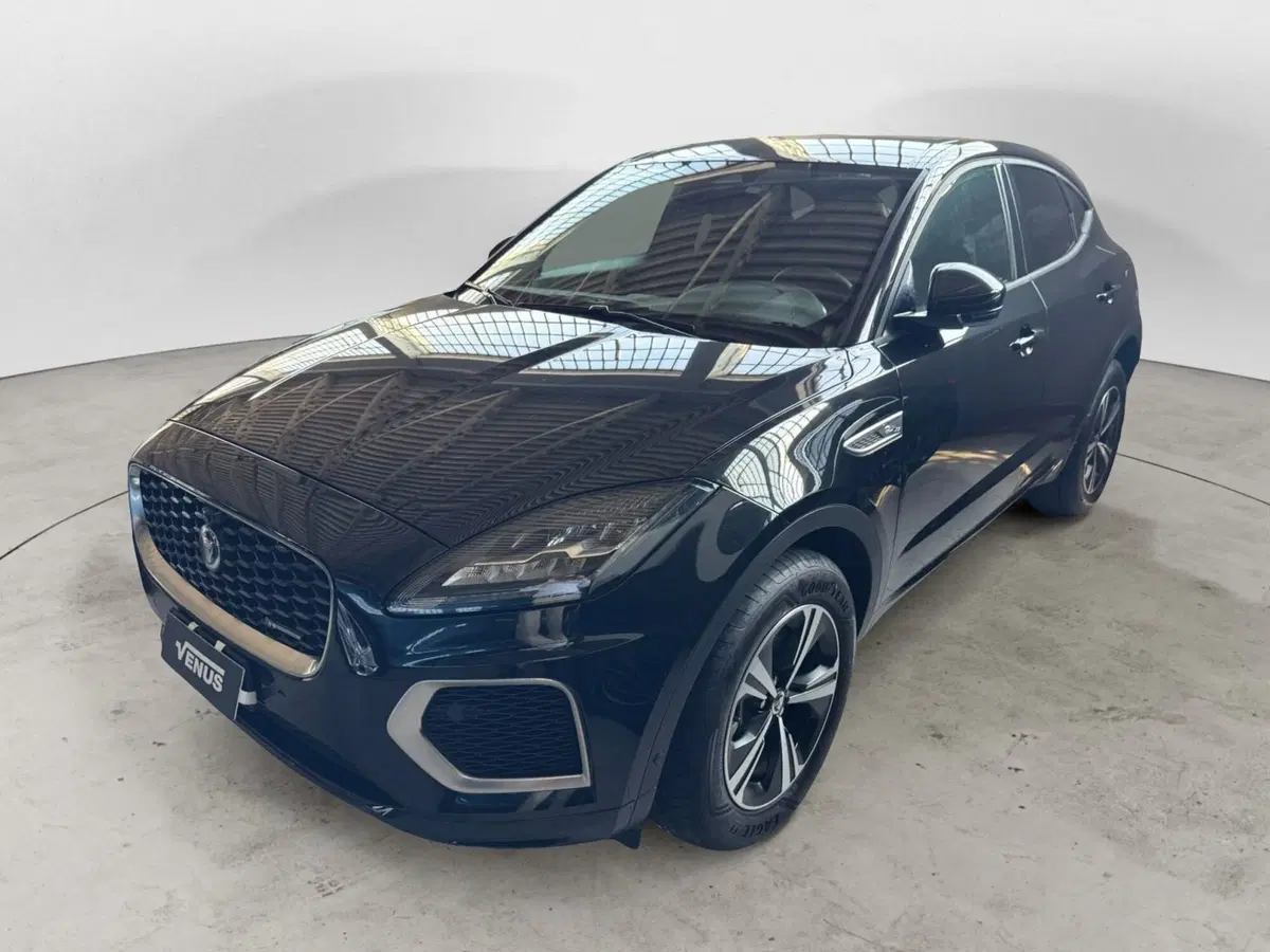 Jaguar E-Pace nuova a Monza e Brianza (3)
