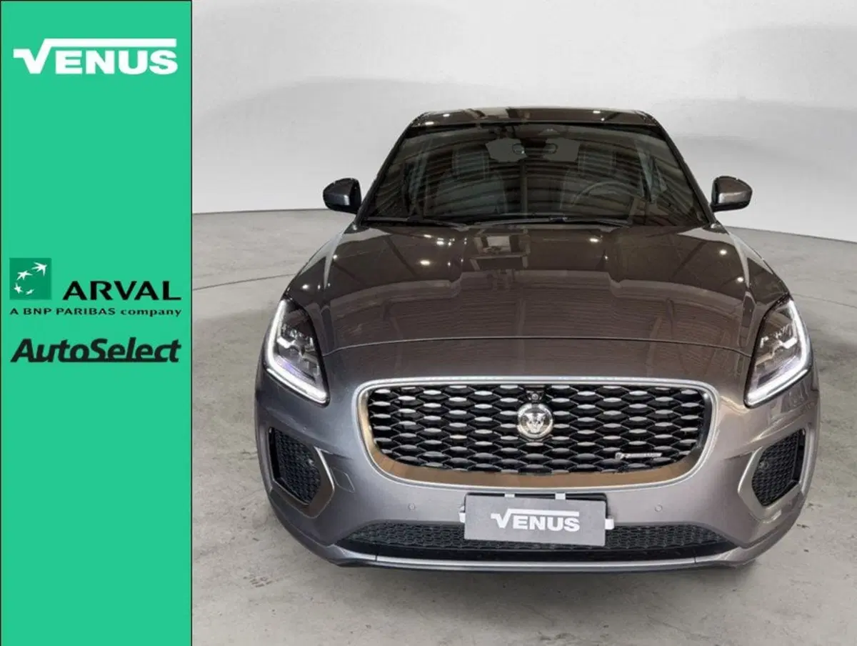 Jaguar E-Pace nuova a Monza e Brianza