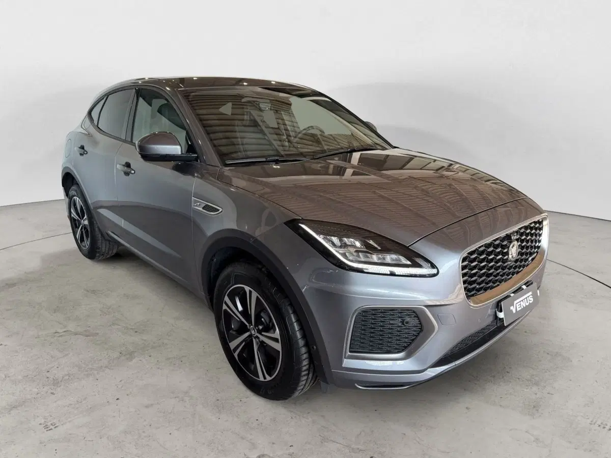 Jaguar E-Pace nuova a Monza e Brianza (18)
