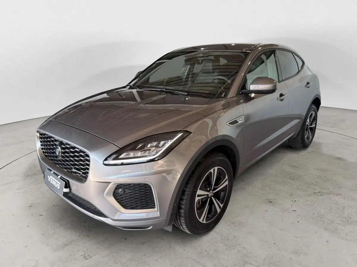Jaguar E-Pace nuova a Monza e Brianza (3)