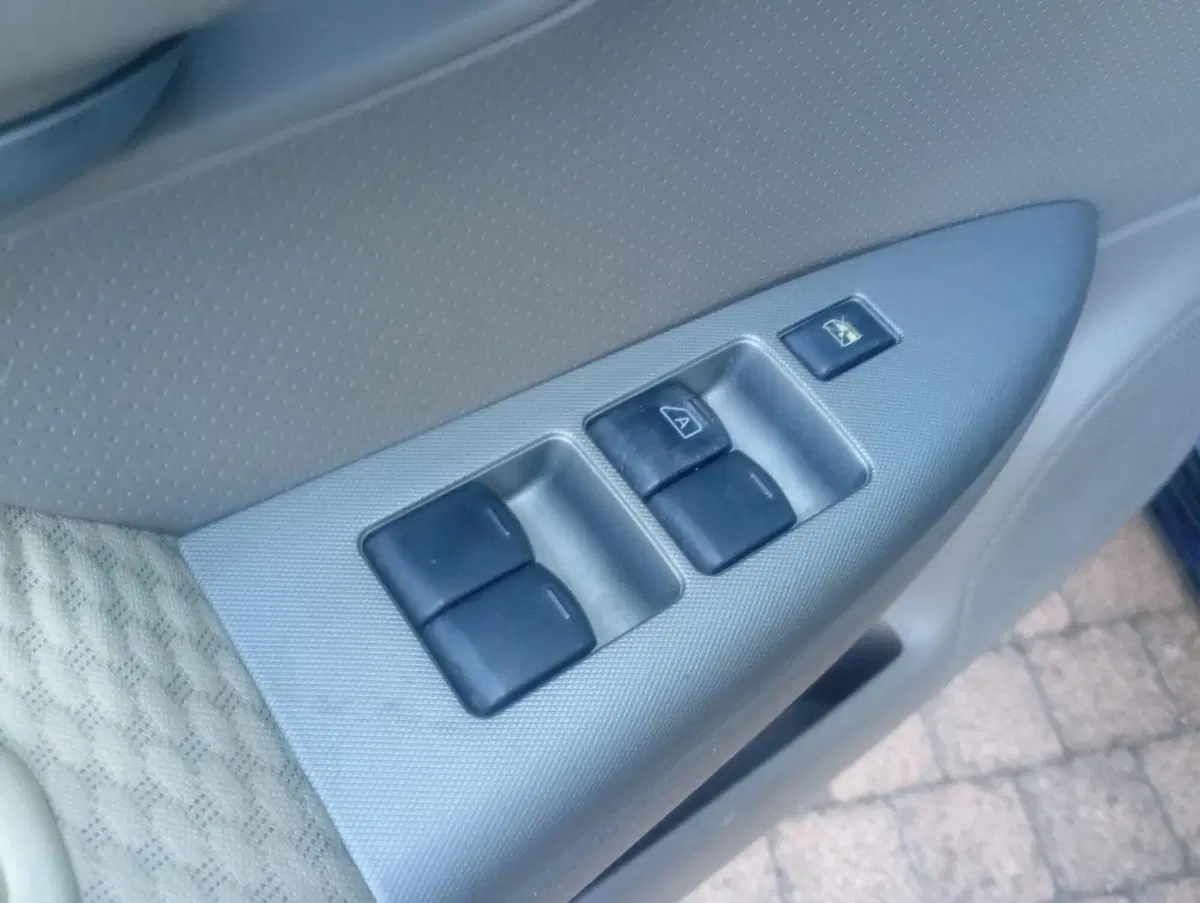 Nissan Note usata a Rimini (16)