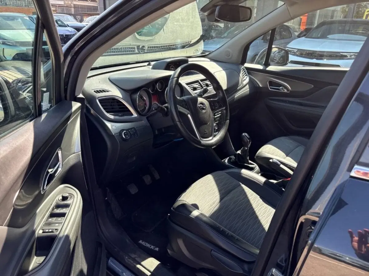 Opel Mokka usata a Foggia (14)