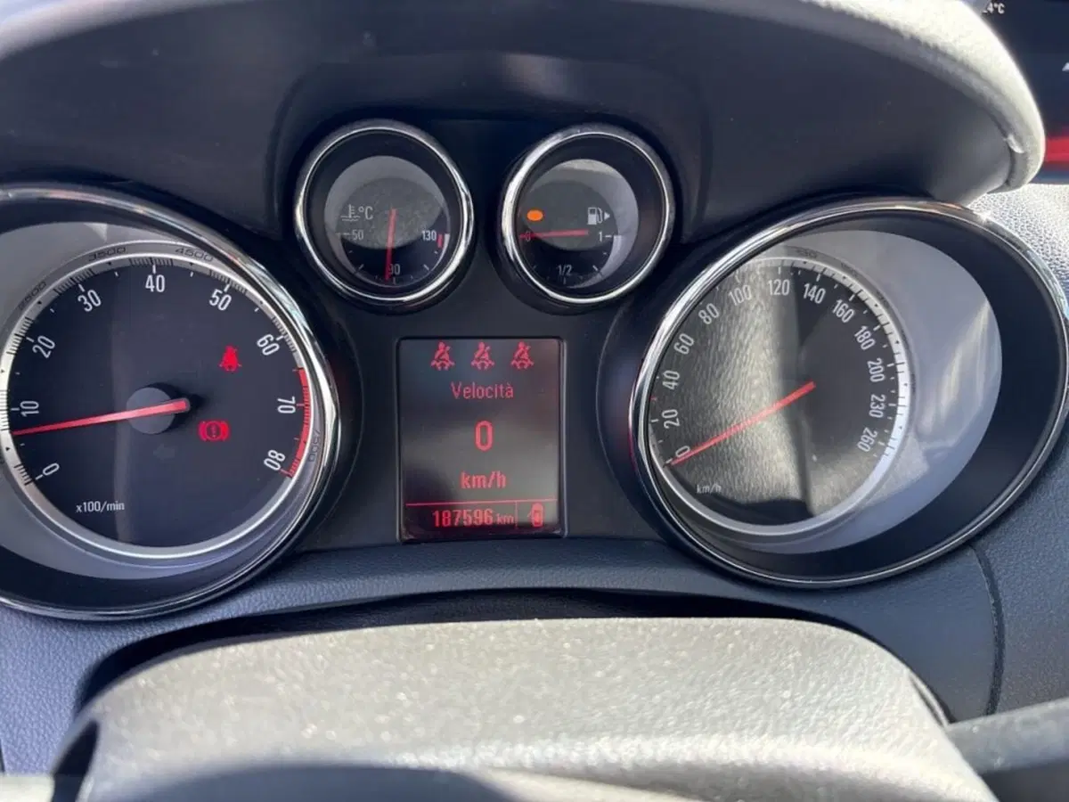 Opel Mokka usata a Foggia (15)