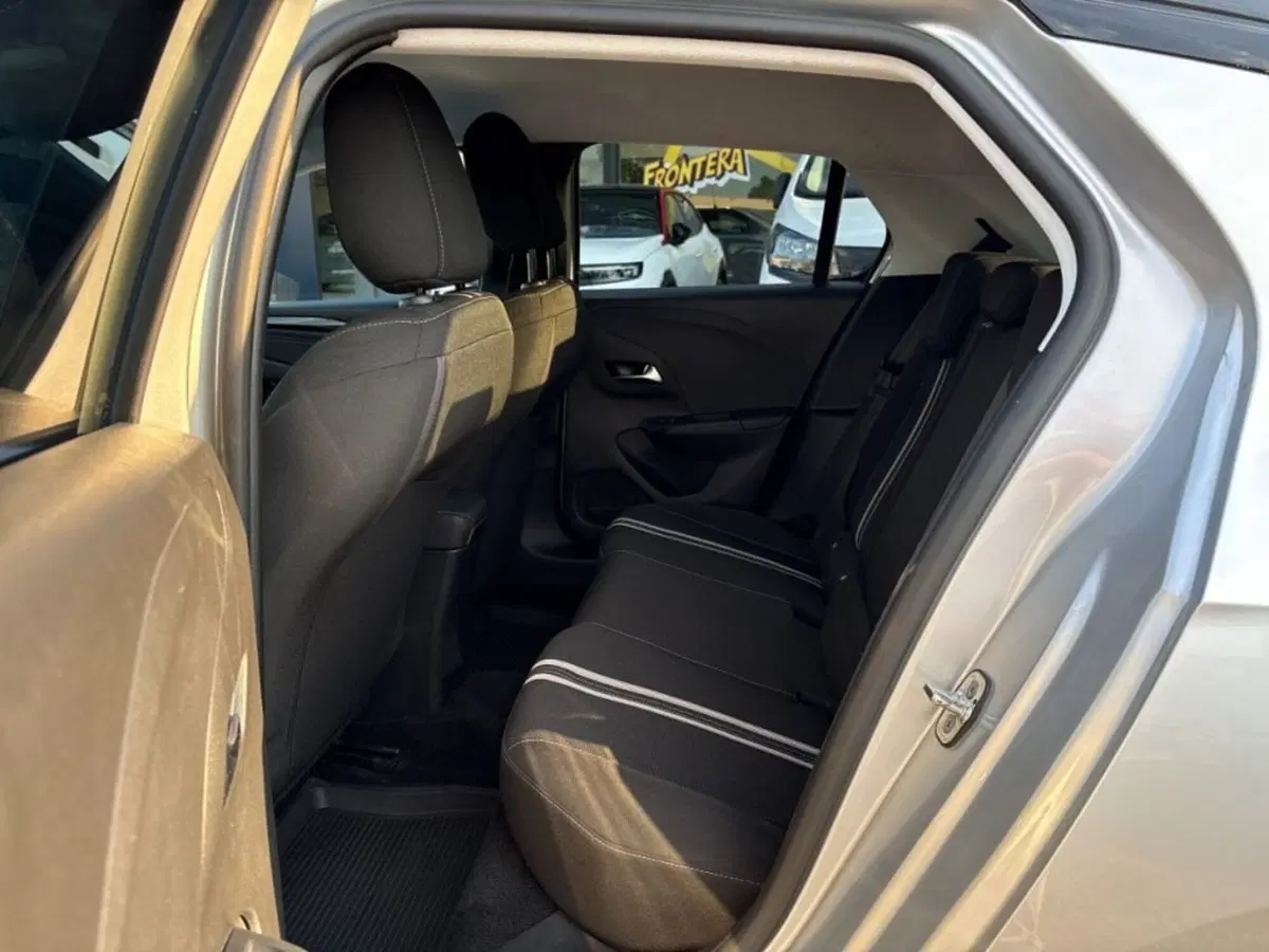 Opel Corsa-e usata a Foggia (10)