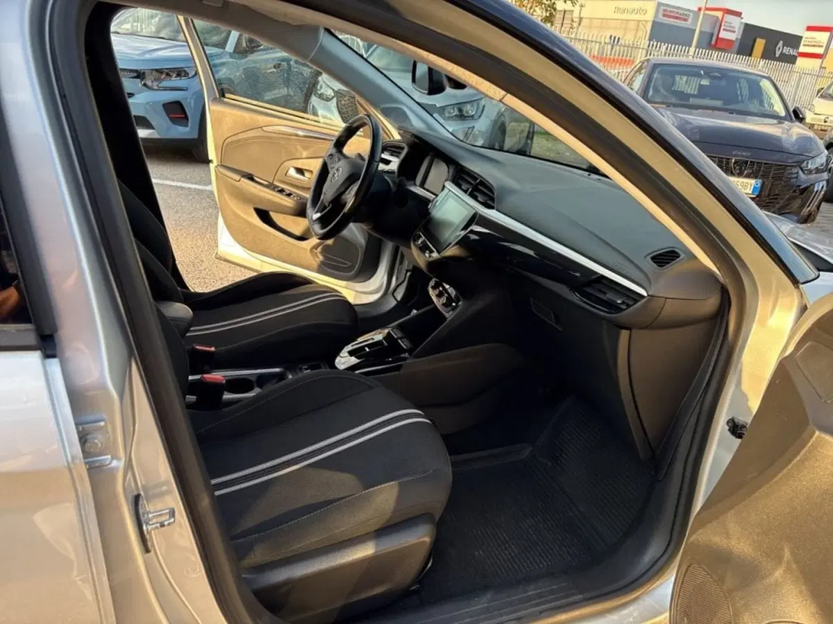 Opel Corsa-e usata a Foggia (19)