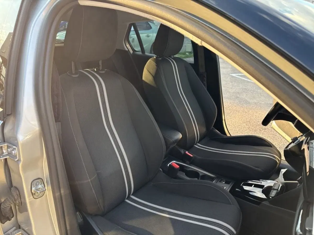 Opel Corsa-e usata a Foggia (20)