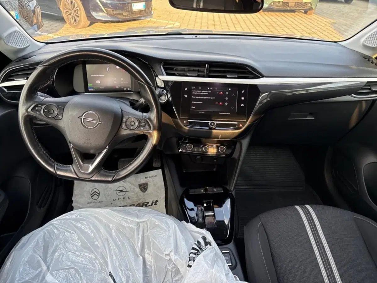 Opel Corsa-e usata a Foggia (8)