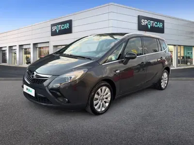 Opel Zafira Tourer 1.6 Turbo EcoM 150CV Cosmo del 2014 usata a Foggia