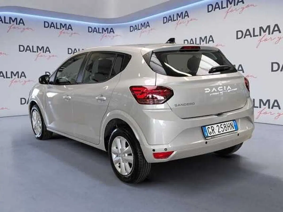 Dacia Sandero Streetway usata a Milano (3)