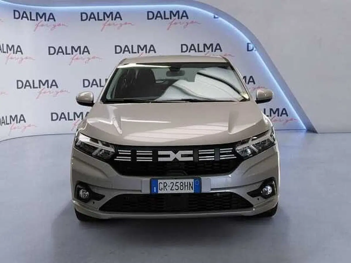 Dacia Sandero Streetway usata a Milano (8)