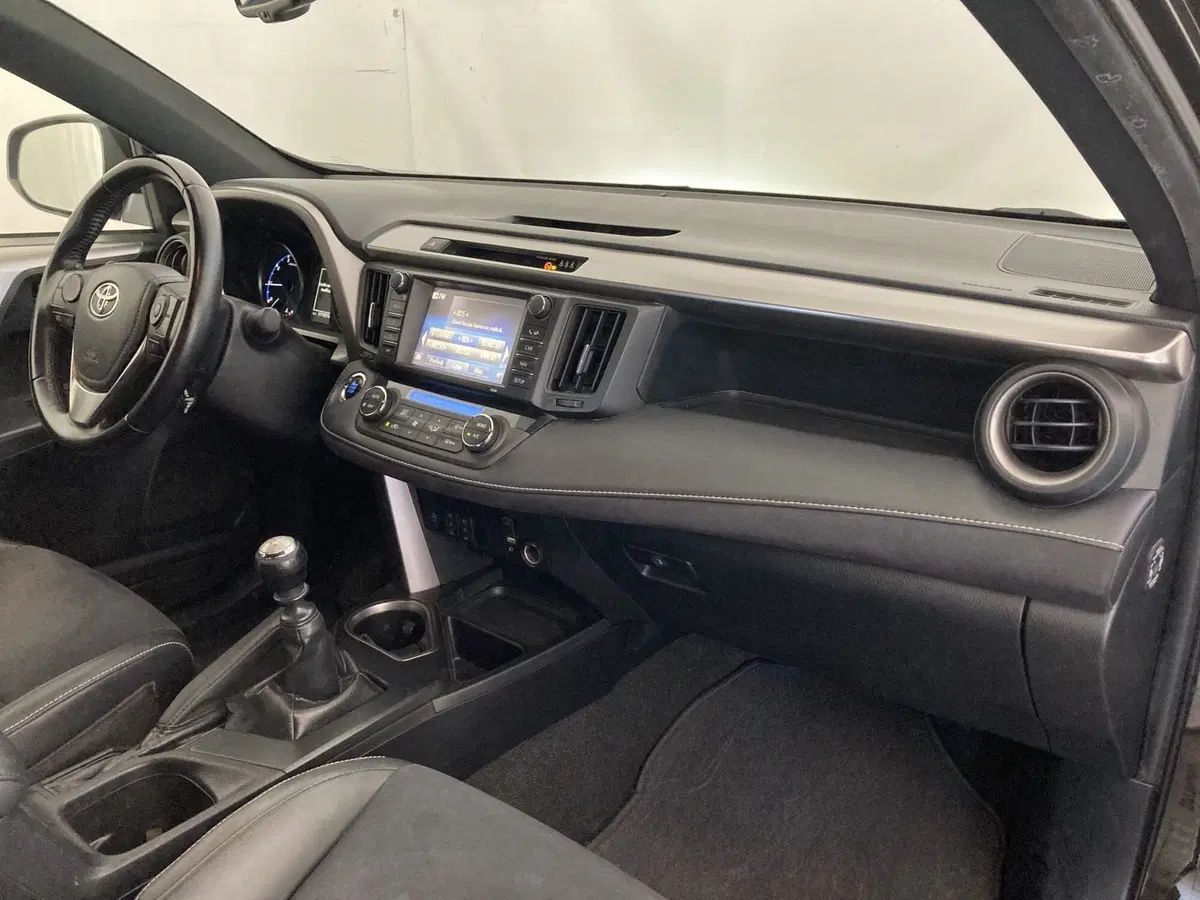 Toyota Rav4 usata a Foggia (15)