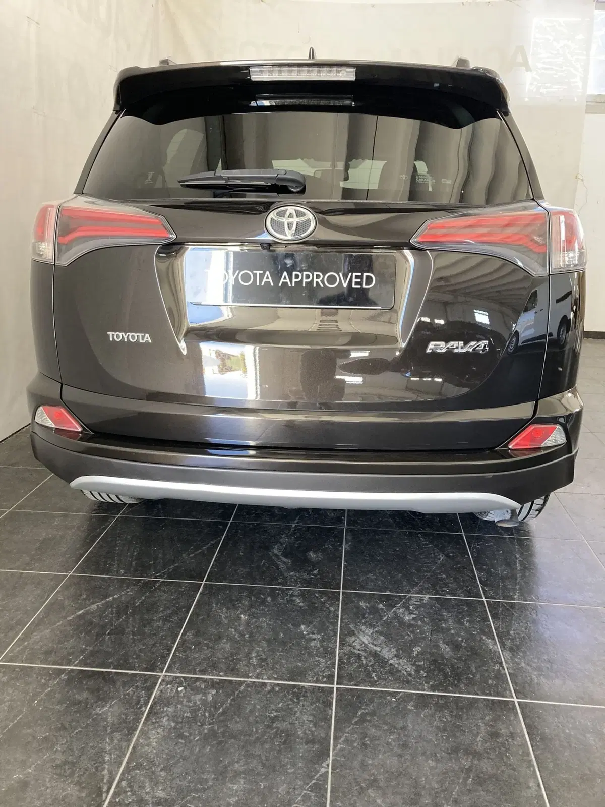 Toyota Rav4 usata a Foggia (20)