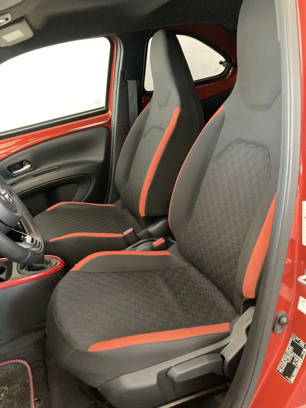 Toyota Aygo X usata a Foggia (5)